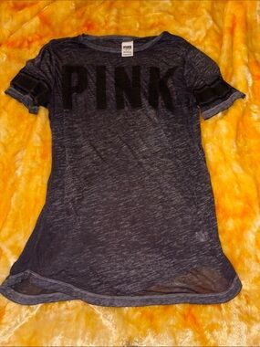 PINK Victoria's Secret Black Short Sleeve Crew Tee tissue material coverup